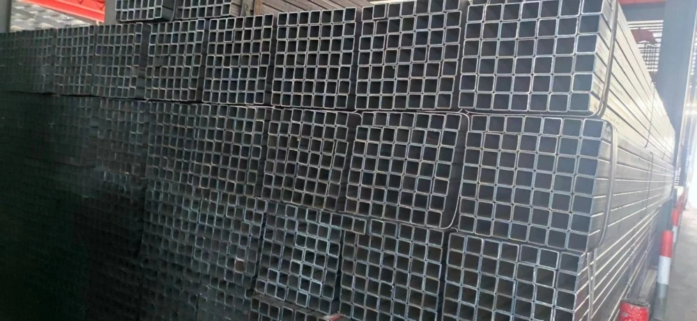 Black Erw Rectangular And Square Steel Tube