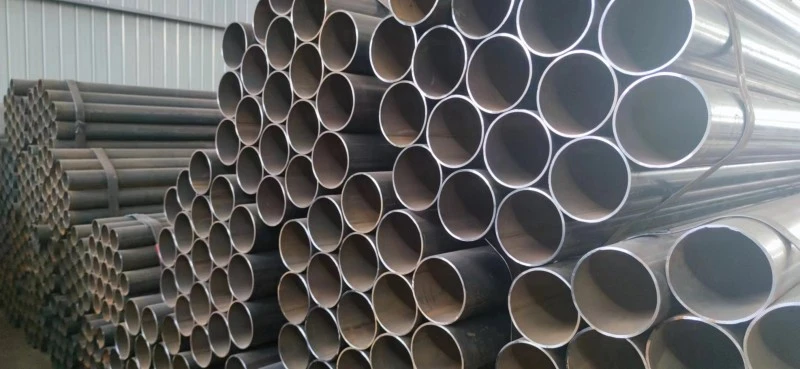 Thick Wall Black Seamless Steel Pipe